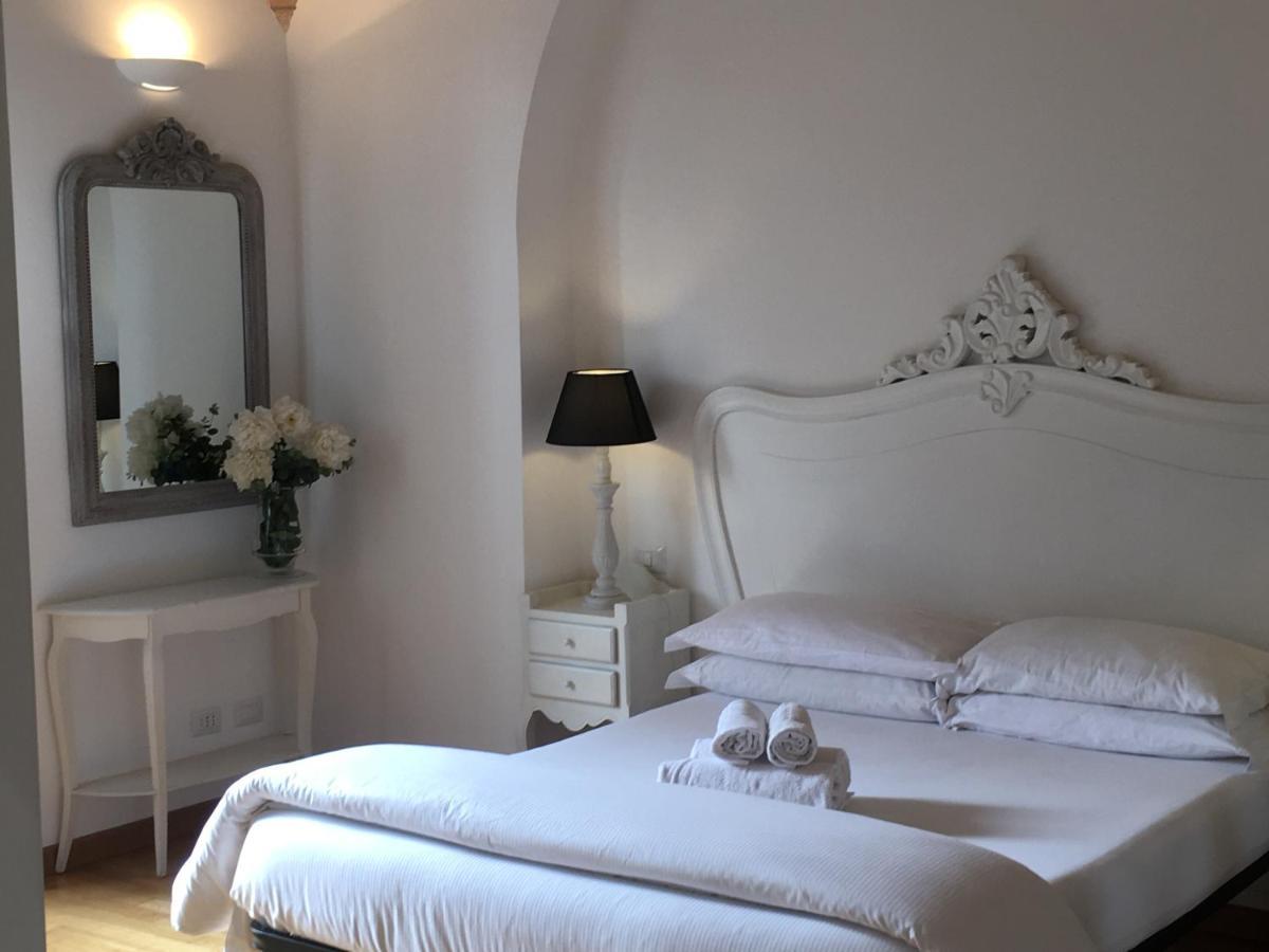 La Finestra Sul Colosseo B&B 1 Roma Exterior foto